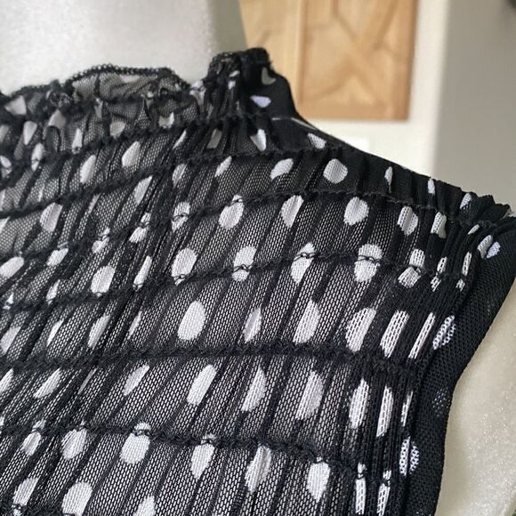 Kim & Cami Sleeveless Black Mock Ruffled Neck White Polka Dots Sheer S - Picture 11 of 12